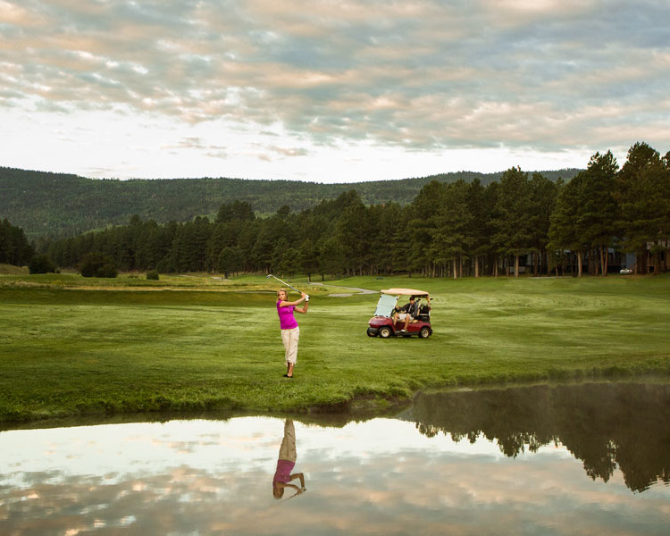 golf-lake-view